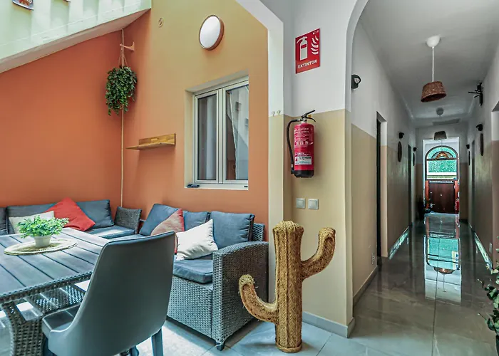 Urban San Roque With Solarium Feriehus